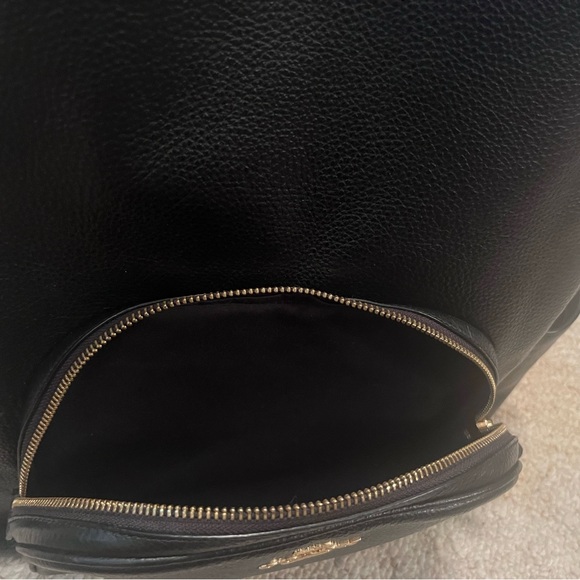 LIKE NEW! Large Coach Court Backpack black - Picture 3 of 8